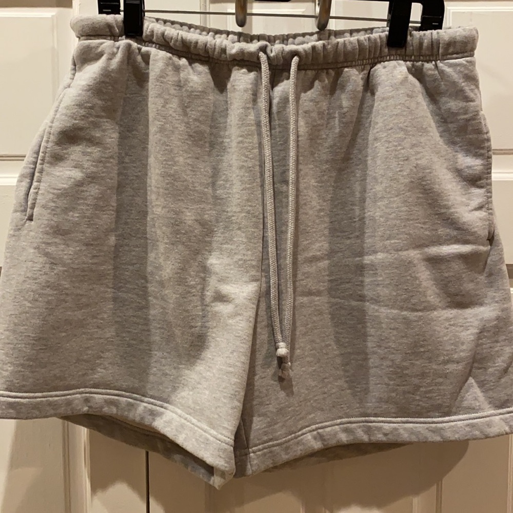 Wilfred Free Shorts